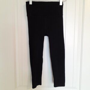 Lululemon Reveal Crop Interconnect *18" Black Size 6
